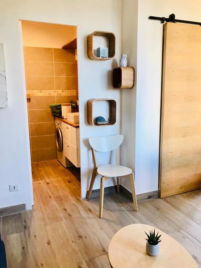 Appartement Un petit nid les pieds dans l’eau à Argelès-sur-Mer Extérieur photo